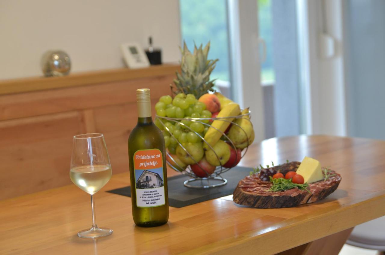 Tanja S Holiday Home In Nature With Sauna And Hot Tub Gorica pri Slivnici Esterno foto
